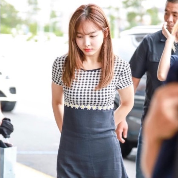 Urban Outfitter Daisy Gingham Short Sleeve Mini Dress - Picture 5 of 8